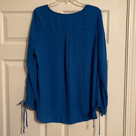 Milano Blue Long Sleeve Women's Top Size: Large - Picture 5 of 5